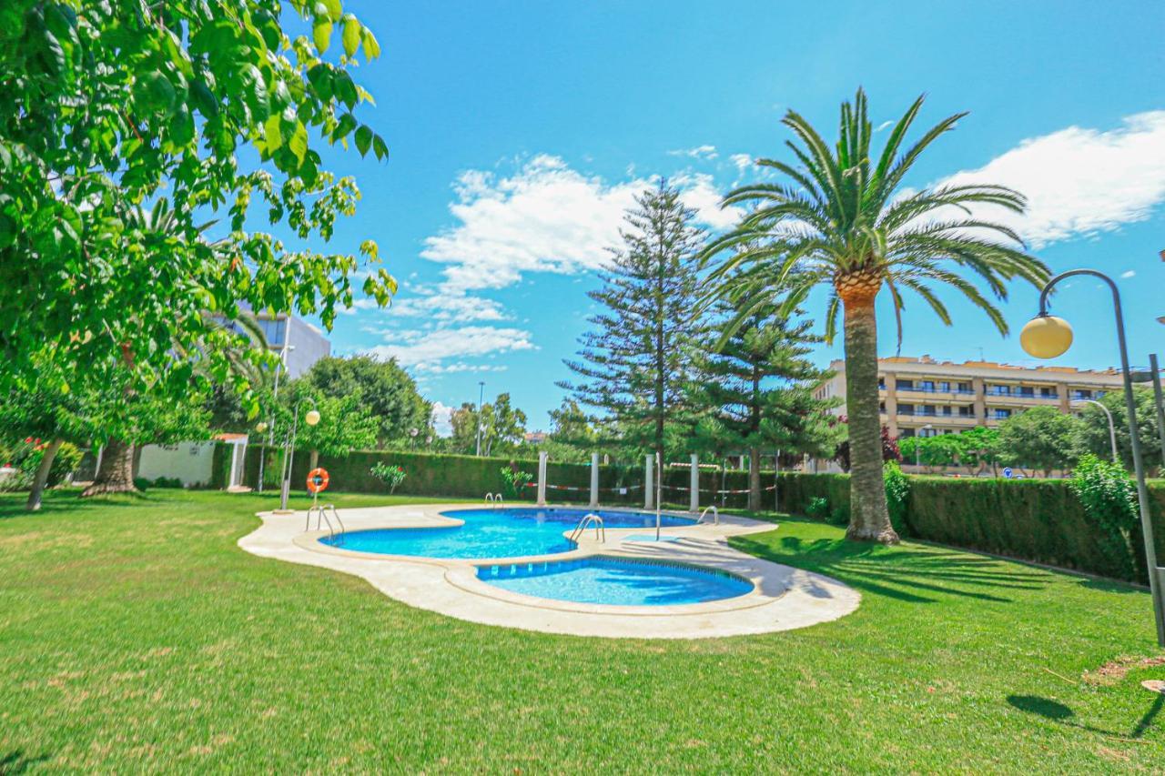 Regata Litoral Costa Dorada - Only Families Lägenhet Cambrils Exteriör bild